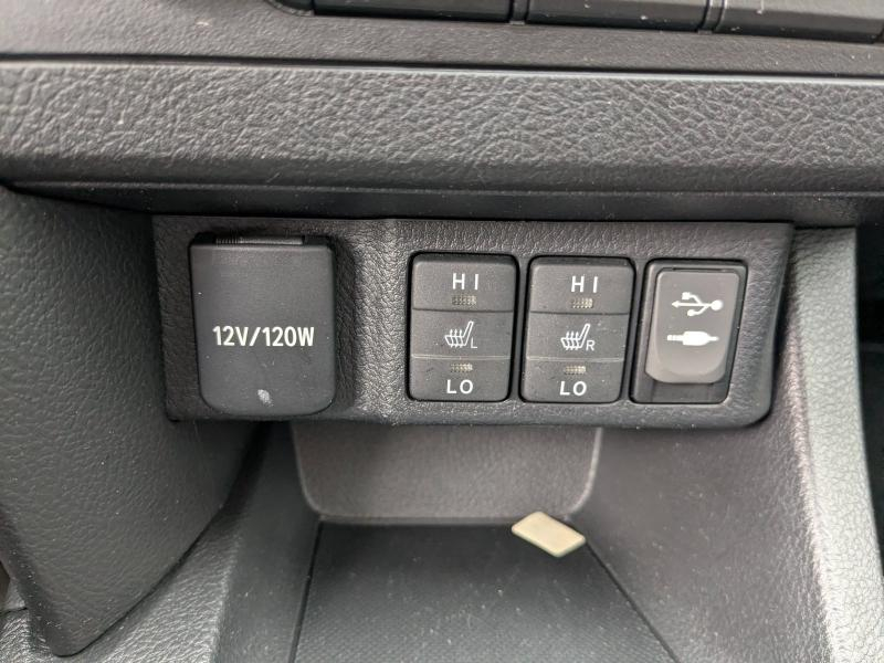 Photo 11 de l’annonce de TOYOTA Auris d’occasion à vendre à CARCASSONNE