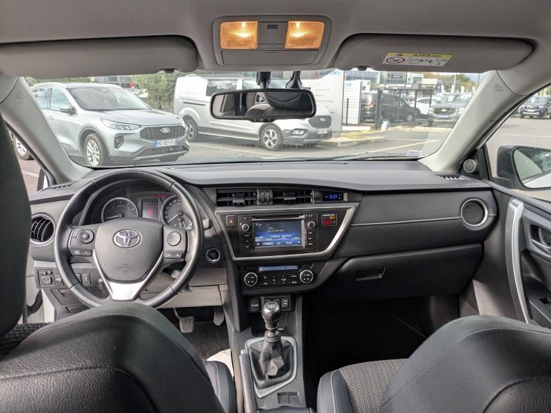 Photo 17 de l’annonce de TOYOTA Auris d’occasion à vendre à CARCASSONNE