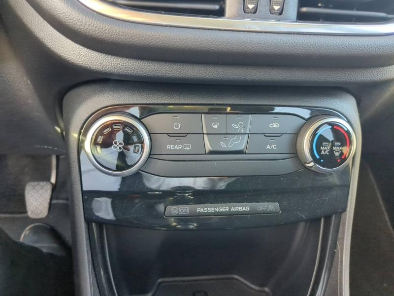 Photo 19 de l’annonce de FORD Puma d’occasion à vendre à CARPENTRAS