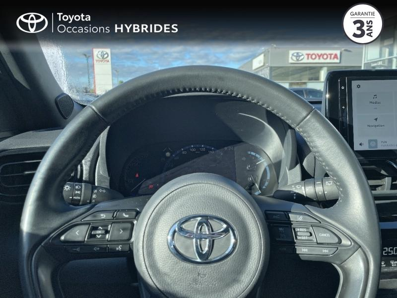 Photo 13 de l’annonce de TOYOTA Yaris Cross d’occasion à vendre à MONTFAVET