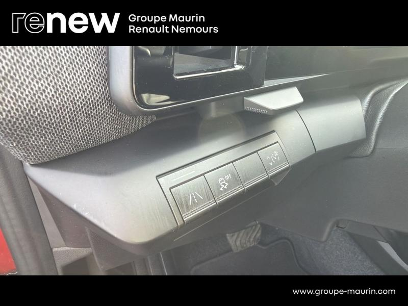 Photo 16 de l’annonce de RENAULT Megane d’occasion à vendre à SAINT PIERRE LES NEMOURS