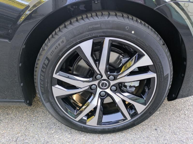 Photo 15 de l’annonce de VOLVO V60 d’occasion à vendre à AIX-EN-PROVENCE