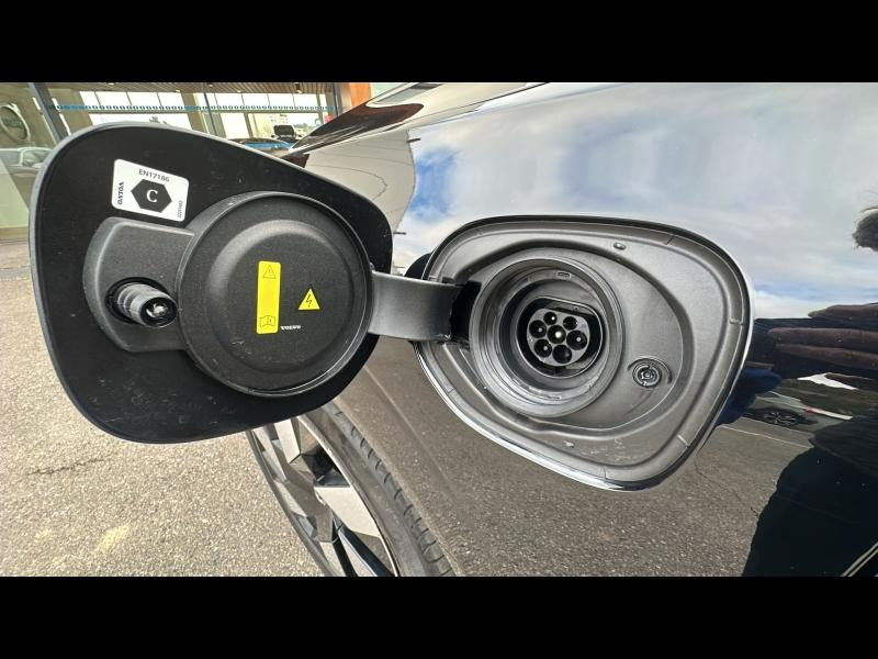 Photo 13 de l’annonce de VOLVO XC60 d’occasion à vendre à AIX-EN-PROVENCE