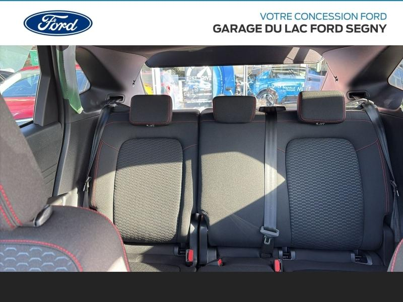 Photo 13 de l’annonce de FORD Kuga d’occasion à vendre à PAYS DE GEX