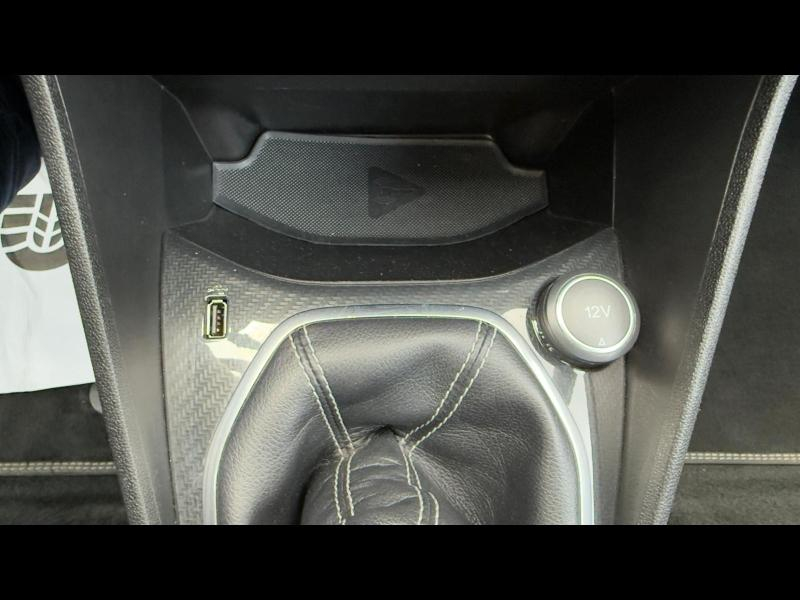 Photo 20 de l’annonce de FORD Fiesta Active d’occasion à vendre à MANOSQUE