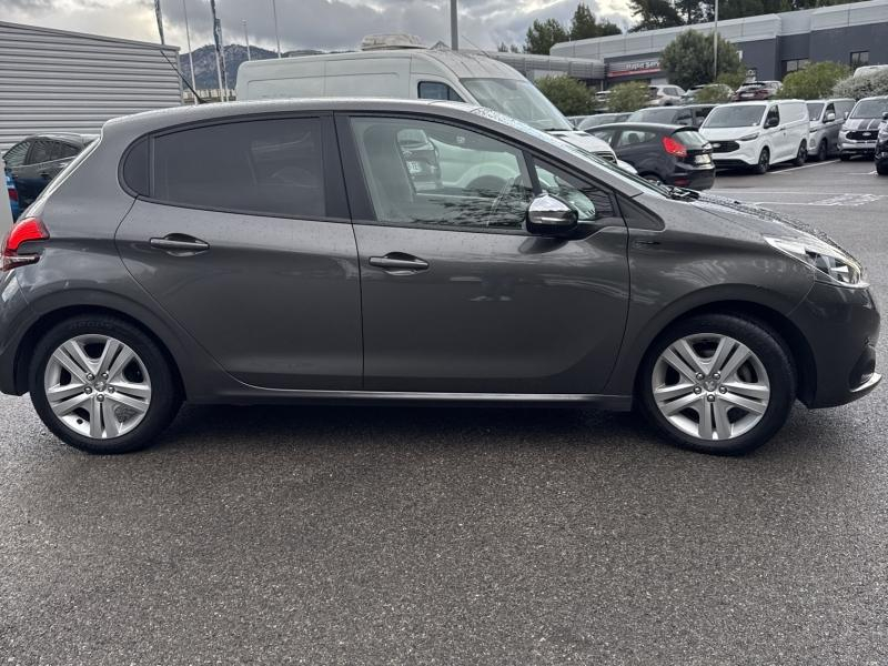 Photo 5 de l’annonce de PEUGEOT 208 d’occasion à vendre à TOULON