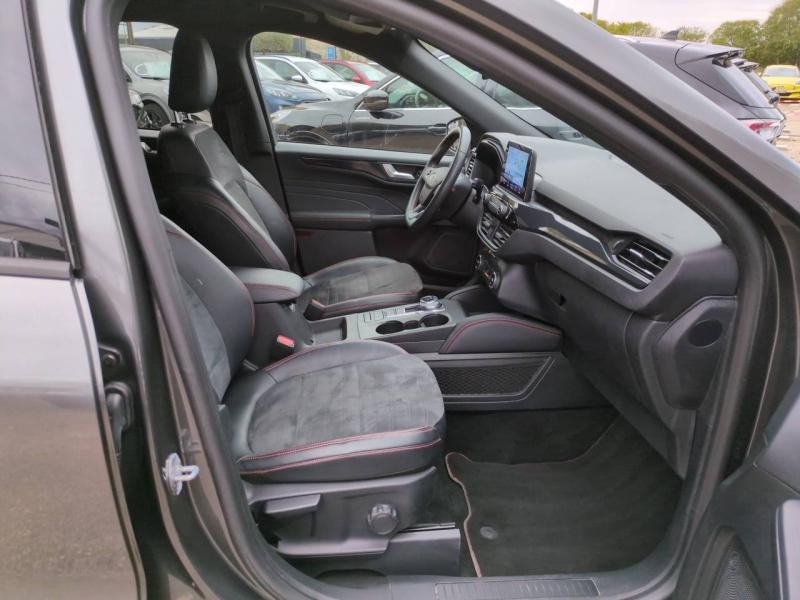 Photo 18 de l’annonce de FORD Kuga d’occasion à vendre à NÎMES