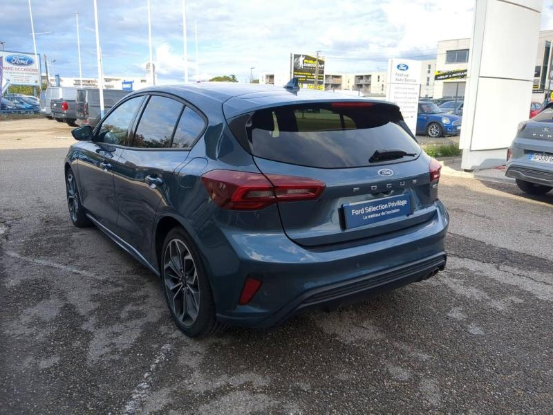 Photo 3 de l’annonce de FORD Focus d’occasion à vendre à ARLES
