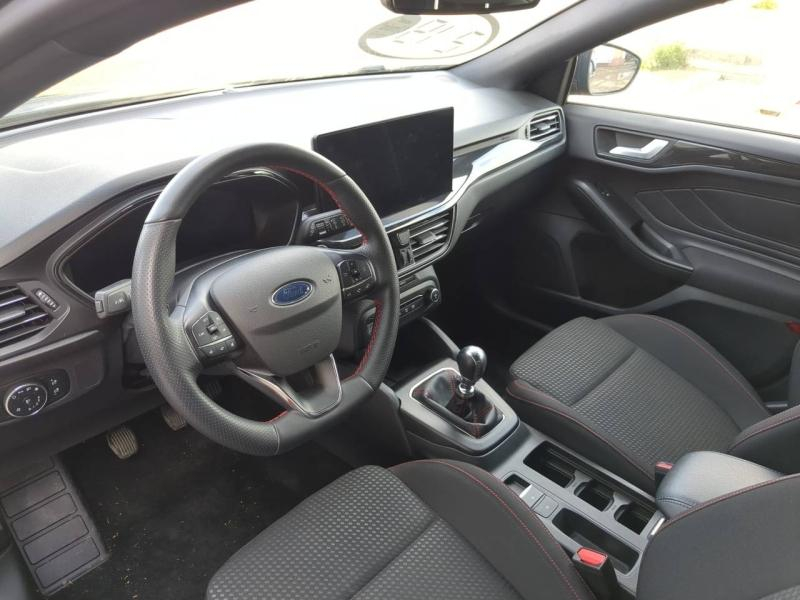 Photo 12 de l’annonce de FORD Focus d’occasion à vendre à ARLES