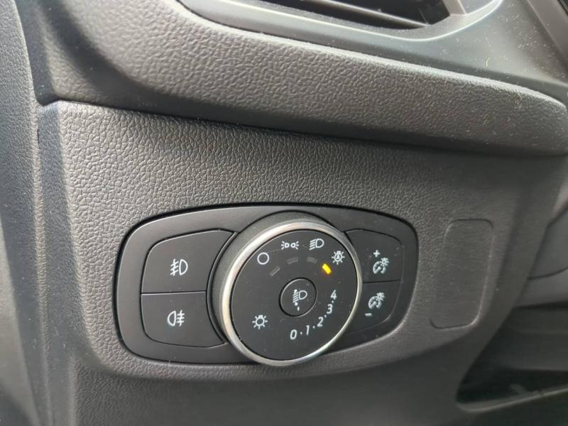 Photo 13 de l’annonce de FORD Focus d’occasion à vendre à ARLES