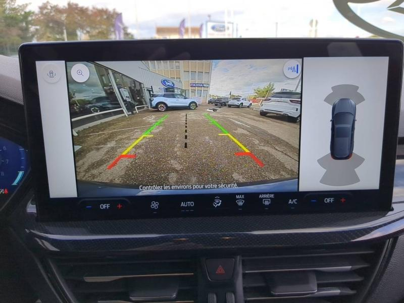 Photo 20 de l’annonce de FORD Focus d’occasion à vendre à ARLES