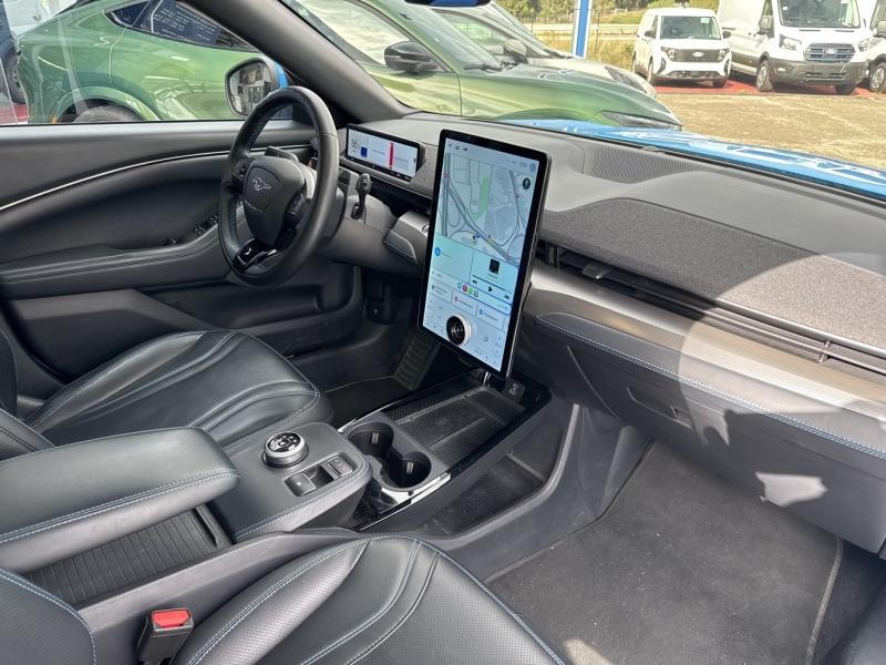 Photo 14 de l’annonce de FORD Mustang Mach-E d’occasion à vendre à VITROLLES