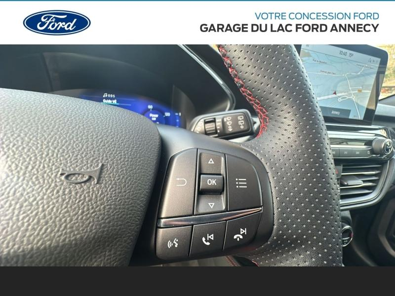 Photo 20 de l’annonce de FORD Kuga d’occasion à vendre à ANNECY