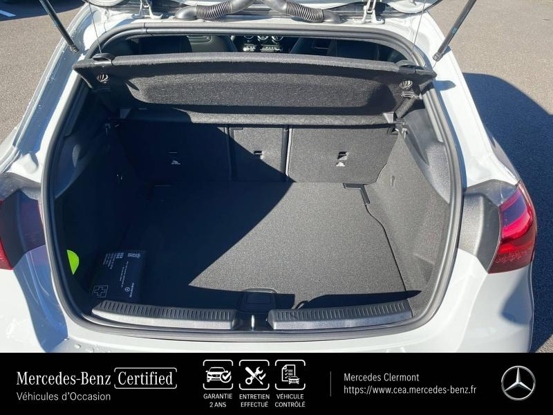 Photo 10 de l’annonce de MERCEDES-BENZ Classe A d’occasion à vendre à AUBIÈRE