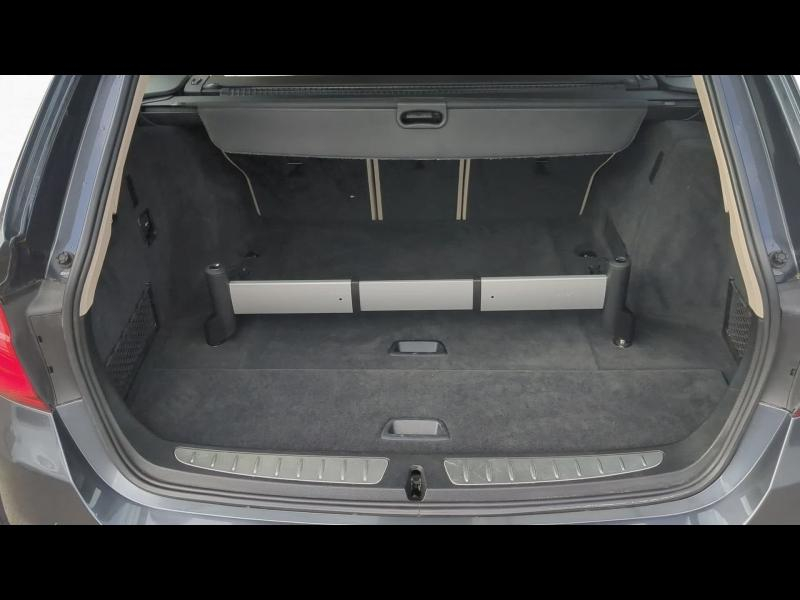 Photo 9 de l’annonce de BMW Série 3 Touring d’occasion à vendre à NÎMES