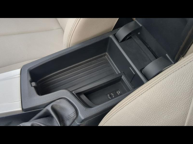 Photo 20 de l’annonce de BMW Série 3 Touring d’occasion à vendre à NÎMES