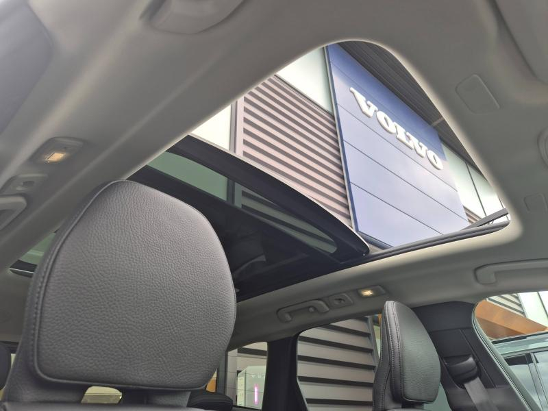 Photo 16 de l’annonce de VOLVO XC60 d’occasion à vendre à AVIGNON