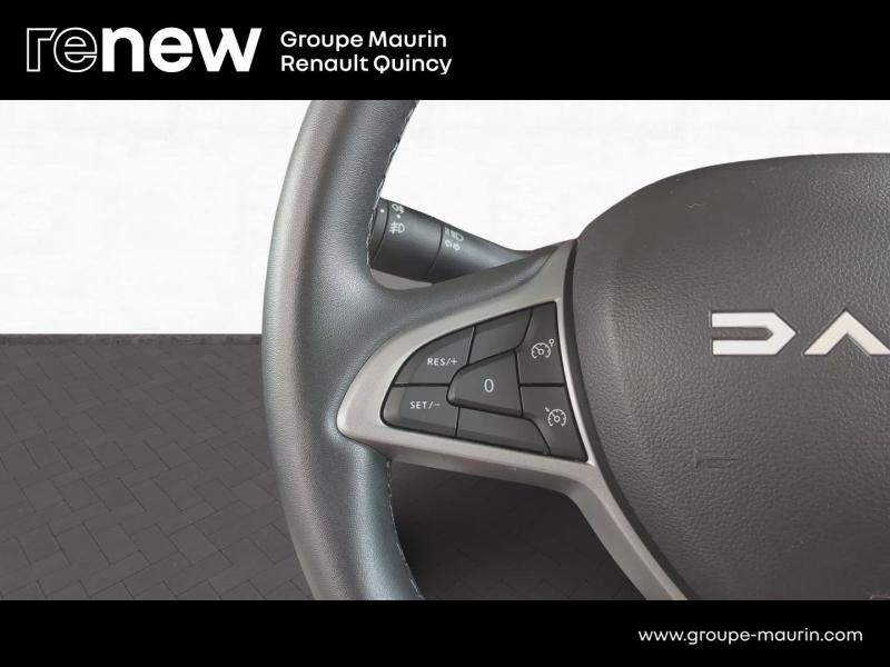 Photo 14 de l’annonce de DACIA Duster d’occasion à vendre à QUINCY-SOUS-SÉNART