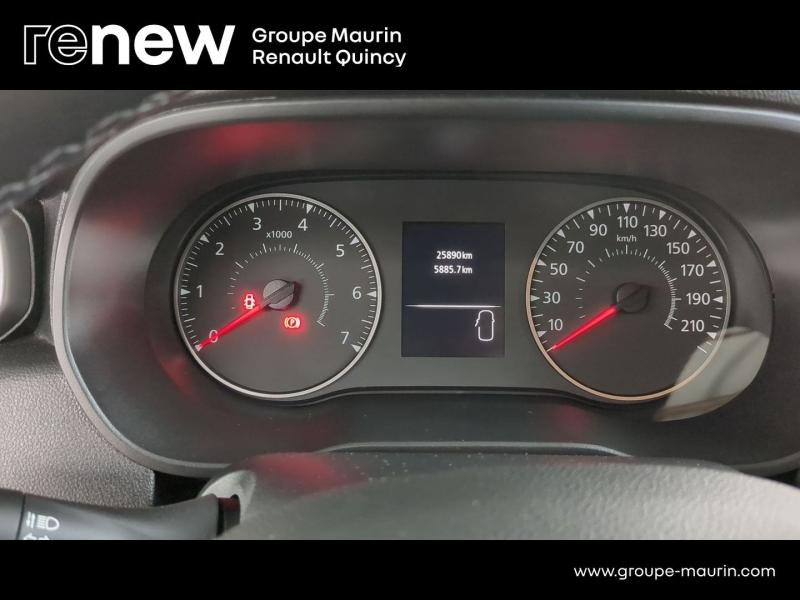 Photo 16 de l’annonce de DACIA Duster d’occasion à vendre à QUINCY-SOUS-SÉNART