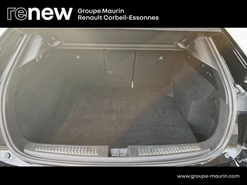 Photo 16 de l’annonce de RENAULT  d’occasion à vendre à CORBEIL-ESSONNES