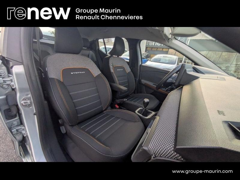 Photo 15 de l’annonce de DACIA Sandero d’occasion à vendre à CHENNEVIÈRES-SUR-MARNE