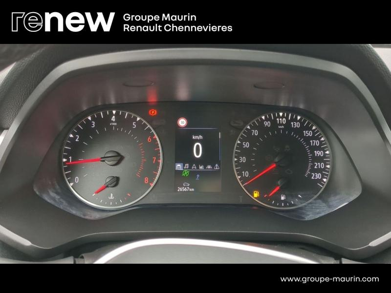 Photo 9 de l’annonce de RENAULT Captur d’occasion à vendre à CHENNEVIÈRES-SUR-MARNE