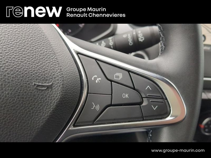 Photo 18 de l’annonce de RENAULT Captur d’occasion à vendre à CHENNEVIÈRES-SUR-MARNE