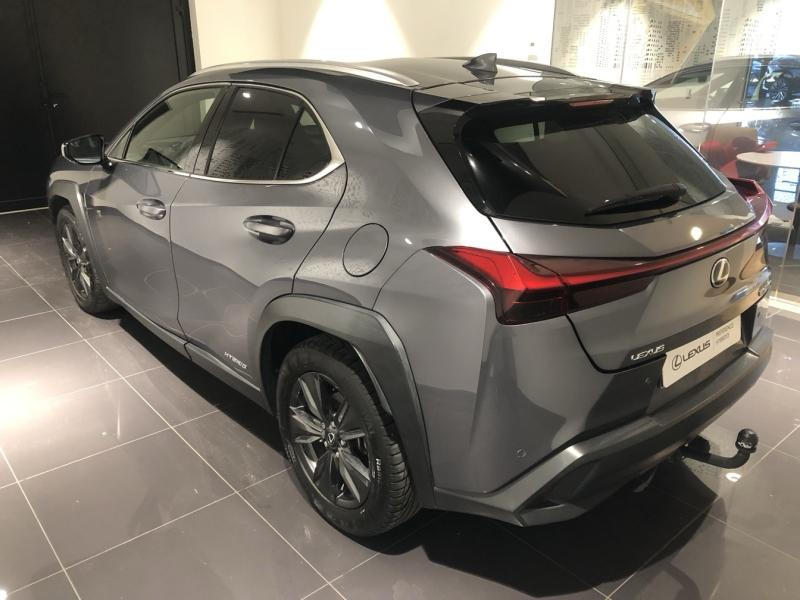 Photo 4 de l’annonce de LEXUS UX d’occasion à vendre à LATTES