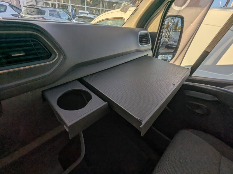 Photo 13 de l’annonce de RENAULT Master Fg VUL d’occasion à vendre à DRAGUIGNAN