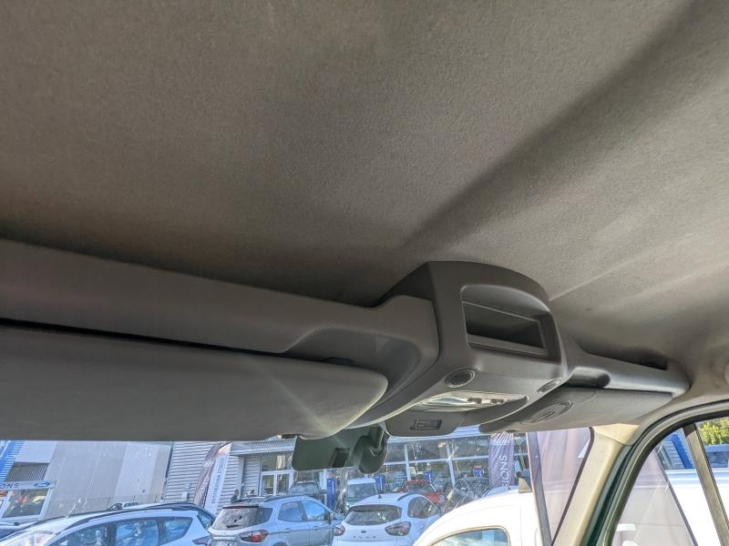 Photo 15 de l’annonce de RENAULT Master Fg VUL d’occasion à vendre à DRAGUIGNAN
