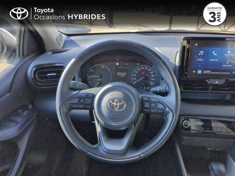 Photo 9 de l’annonce de TOYOTA Yaris d’occasion à vendre à ARLES