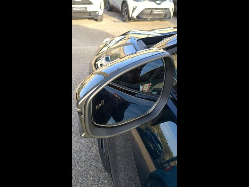 Photo 12 de l’annonce de TOYOTA C-HR d’occasion à vendre à ARLES