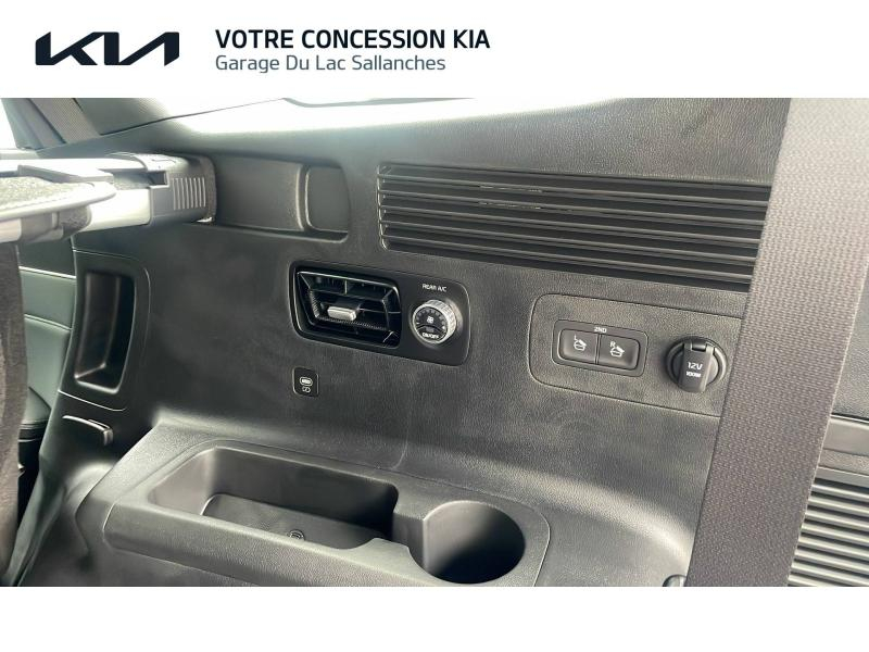 Photo 7 de l’annonce de KIA Sorento d’occasion à vendre à SALLANCHES