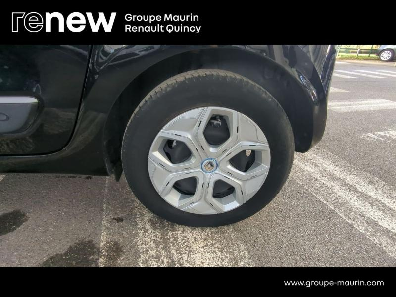 Photo 7 de l’annonce de RENAULT Twingo d’occasion à vendre à QUINCY-SOUS-SÉNART