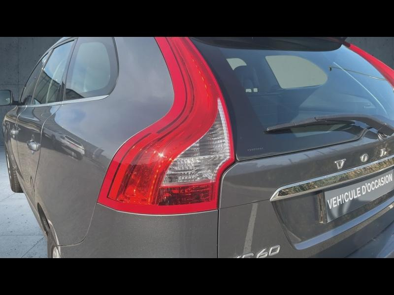 Photo 7 de l’annonce de VOLVO XC60 d’occasion à vendre à TOULON