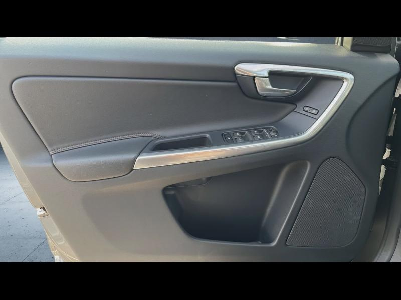 Photo 11 de l’annonce de VOLVO XC60 d’occasion à vendre à TOULON