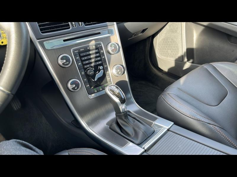 Photo 17 de l’annonce de VOLVO XC60 d’occasion à vendre à TOULON