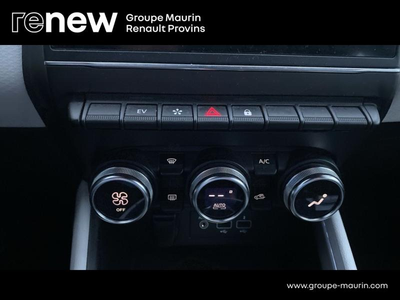 Photo 19 de l’annonce de RENAULT Clio d’occasion à vendre à PROVINS