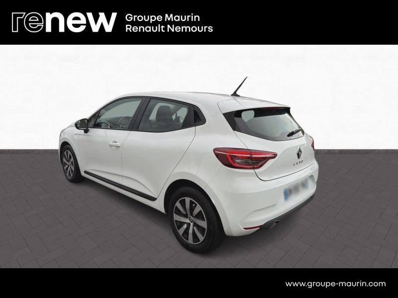 Photo 5 de l’annonce de RENAULT Clio d’occasion à vendre à SAINT PIERRE LES NEMOURS