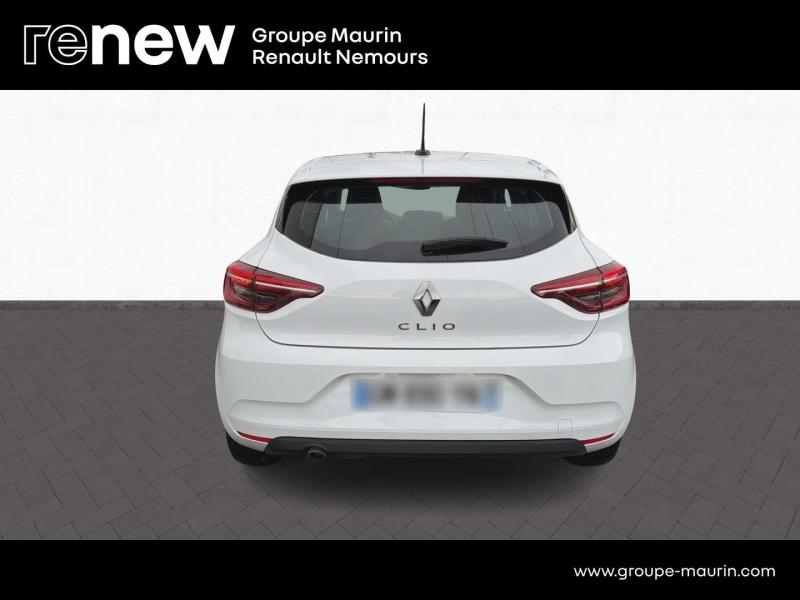 Photo 6 de l’annonce de RENAULT Clio d’occasion à vendre à SAINT PIERRE LES NEMOURS