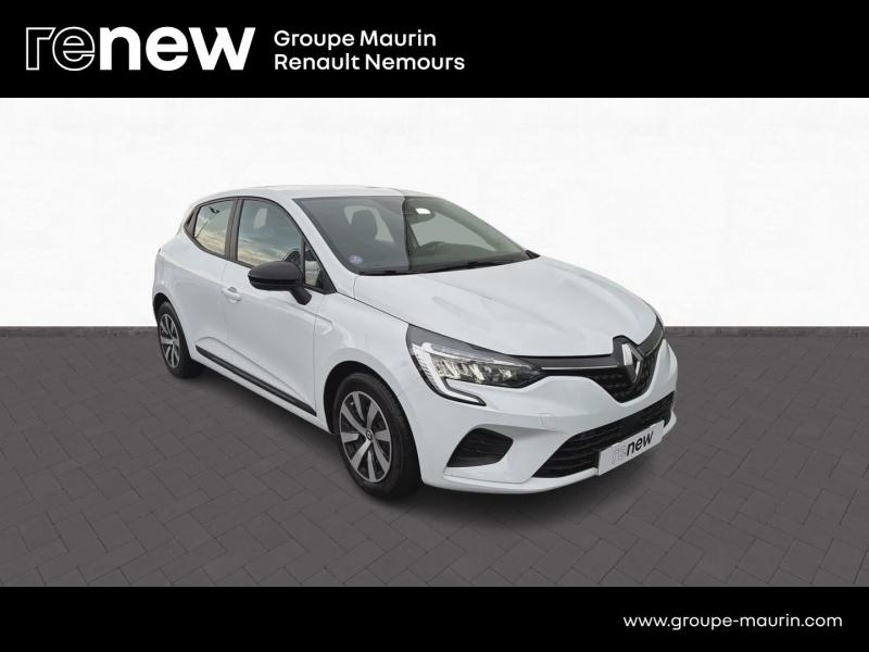 Photo 11 de l’annonce de RENAULT Clio d’occasion à vendre à SAINT PIERRE LES NEMOURS