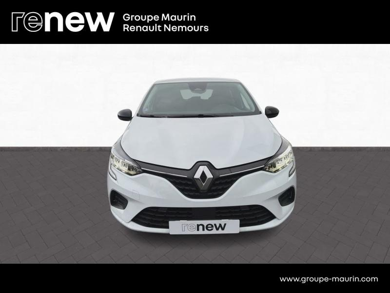 Photo 12 de l’annonce de RENAULT Clio d’occasion à vendre à SAINT PIERRE LES NEMOURS