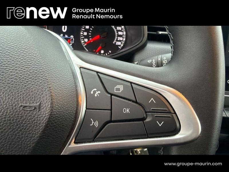 Photo 20 de l’annonce de RENAULT Clio d’occasion à vendre à SAINT PIERRE LES NEMOURS