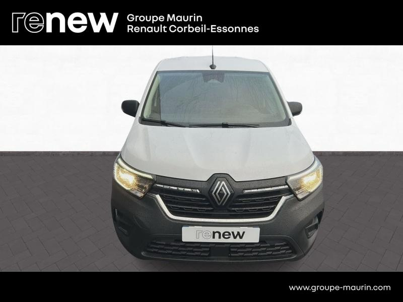 Photo 4 de l’annonce de RENAULT Kangoo Van d’occasion à vendre à CORBEIL-ESSONNES