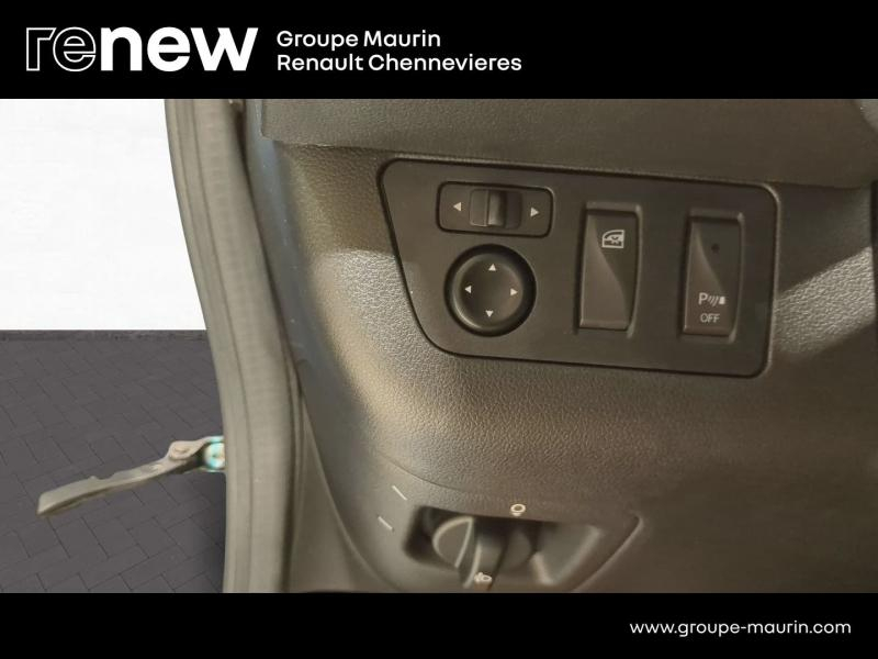 Photo 20 de l’annonce de DACIA Spring d’occasion à vendre à CHENNEVIÈRES-SUR-MARNE