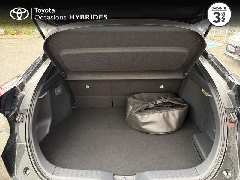 Photo 10 de l’annonce de TOYOTA C-HR d’occasion à vendre à LE CRÈS