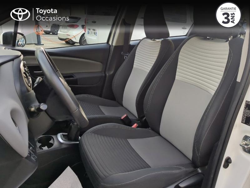 Photo 11 de l’annonce de TOYOTA Yaris d’occasion à vendre à MONTFAVET