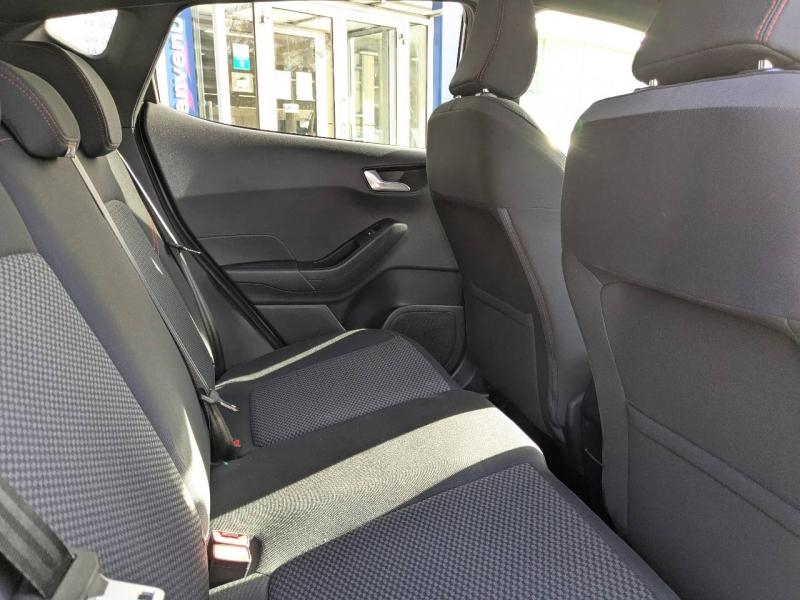 Photo 8 de l’annonce de FORD Fiesta d’occasion à vendre à AIX-EN-PROVENCE