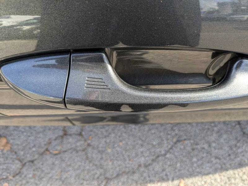 Photo 10 de l’annonce de FORD Fiesta d’occasion à vendre à AIX-EN-PROVENCE