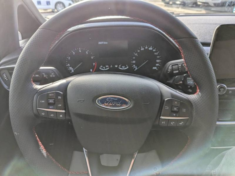 Photo 11 de l’annonce de FORD Fiesta d’occasion à vendre à AIX-EN-PROVENCE